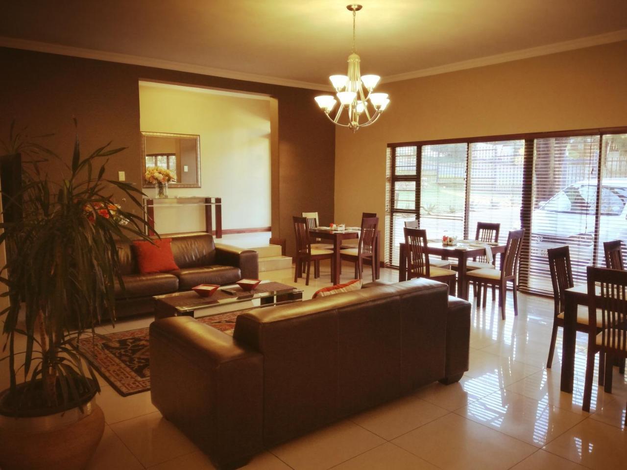 Belmont Guesthouse Bloemfontein Exterior photo